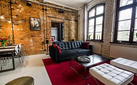 Loft Apartment 200M To Old Town Wi-Fi